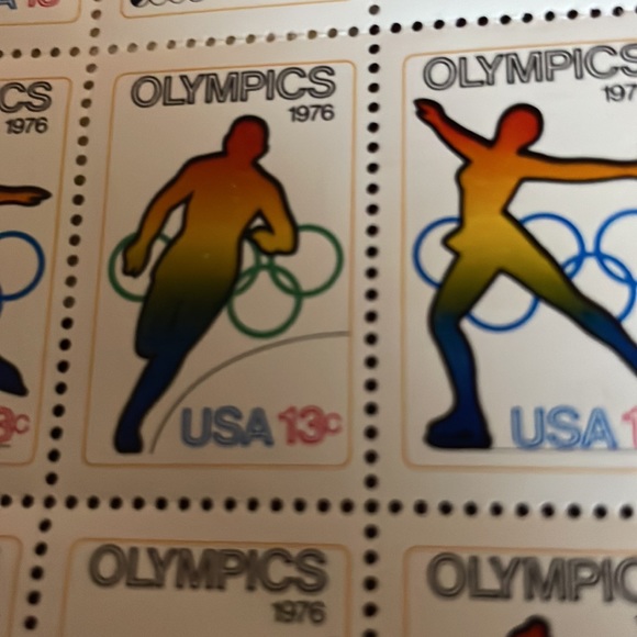 1976 Olympics $.13 stamps - Picture 4 of 5